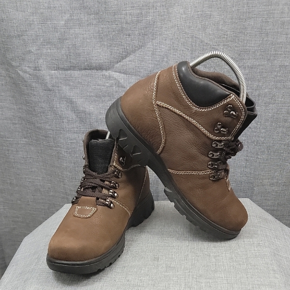 CALDEN Work-Style Elevator Boots (Nubuck Brown) - Three Inches - K228112 sz 9